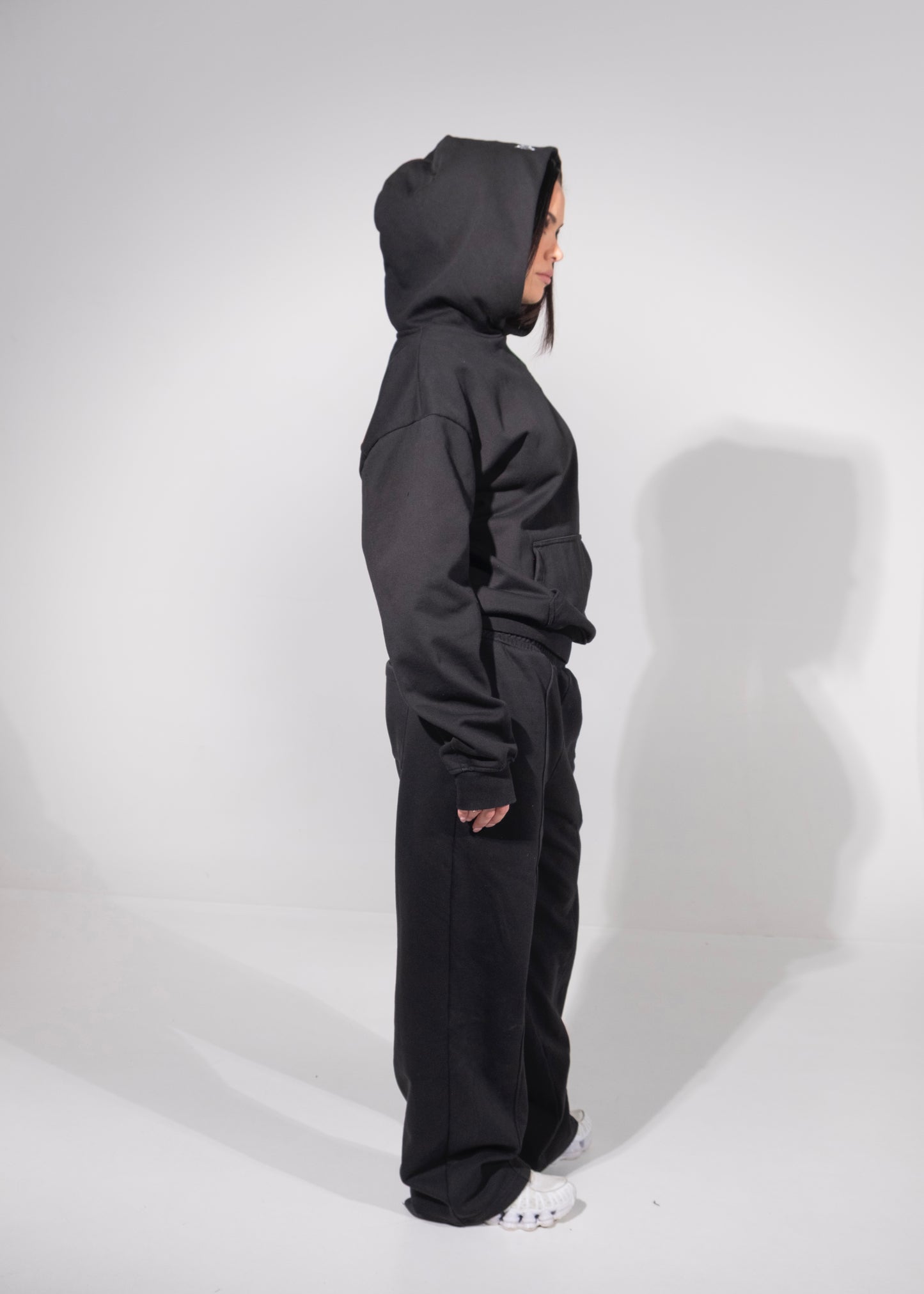 JOGGING PANTS