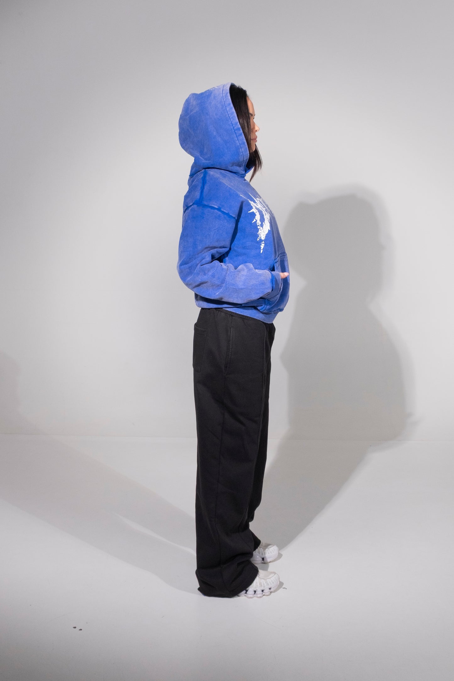 BLUE CRACKED LOGO HOODIE